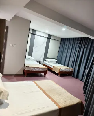 Dongning Hualong Hotel Hotels in Dongning