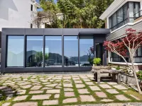 Yinhai Sanwan Hostel - ที่มีบาร์