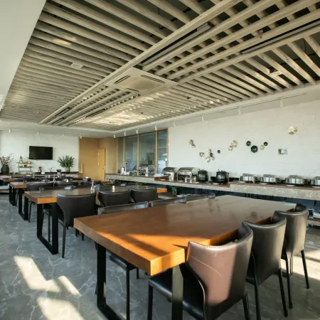 Longkou Jinyi Hotel