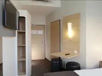 B&B HOTEL Berlin-Potsdamer Platz Hotels in der Nähe von Staatsbibliothek zu Berlin