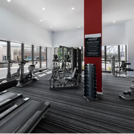 Meriton Suites Adelaide Street