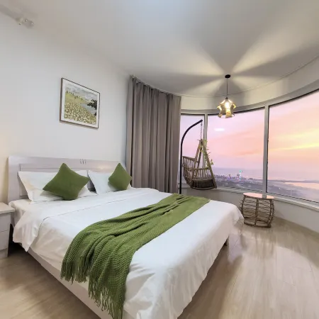 Longkou Yunshang Weilan Scenic Apartment