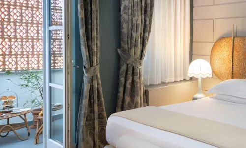 Hotel Number Nine