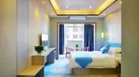 China/Jiangxi/Xinfeng/Jiading Town Xin'an Highway (in the Teacher Training School) Hotels in Xinfeng