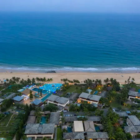 Chinese Countryard on the Sea