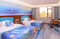 Longkou Nanshan Castle Hotel Hotel a Longkou