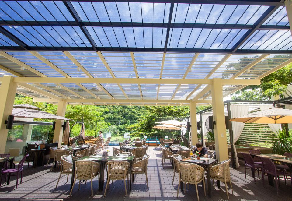 페어웨이 & 블루워터 보라카이 레스토랑 이미지