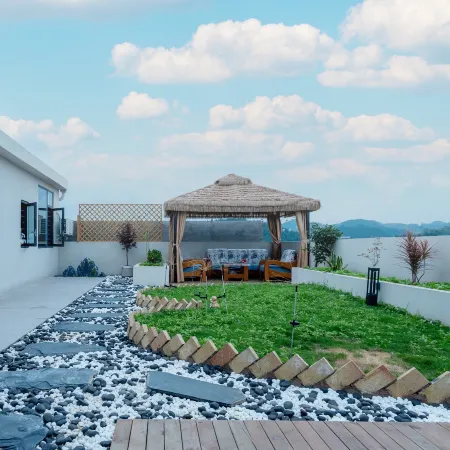 Yushi Shanshe Homestay (Huangguoshu National Park Branch)