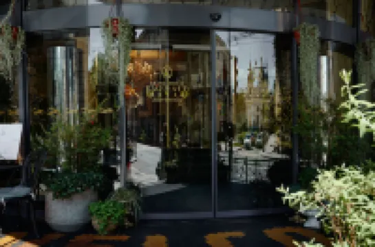 Гранд Отель Эмеральд Отели в г. 