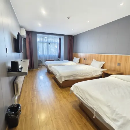 Jirun Hotel (Harbin Central Avenue Branch) Отели рядом с достопримечательностью «Школа Ай Цзянь в Харбине»