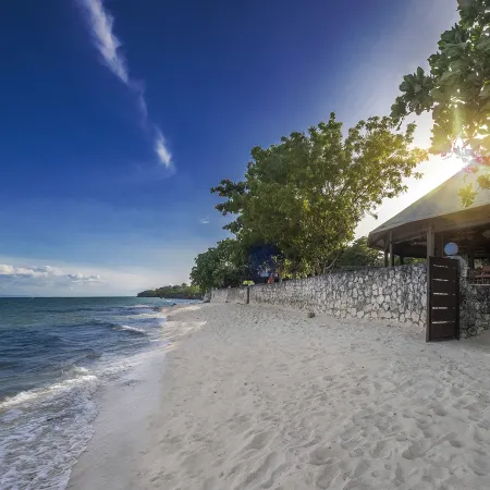 Club Serena Resort