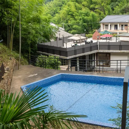 Xicen Summer House on Mogan Mountain