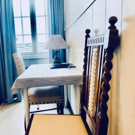 Senate Hotel