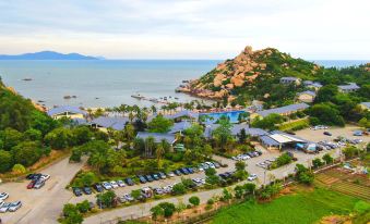 Naqin Peninsula Geological Ocean Park Hotel