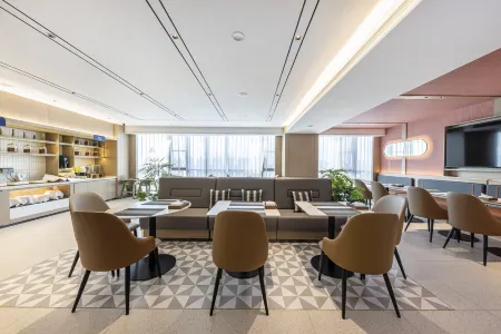 Echarm Hotel (Suzhou East Taihu Xinhu Square) Отели рядом с достопримечательностью «Tian'ehu Park»