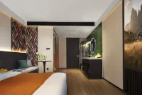 Mcsrh Hotel（Chongqing Monument to the people's Liberation Pedestrian Street）