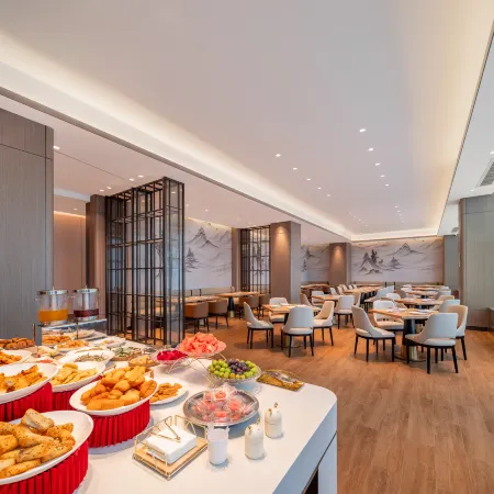 Wenzhou Liushi Maison New Century Hotel