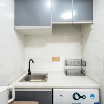 qingzhu·Duoke Lai Apartment (Wuning Road Subway Station Branch)