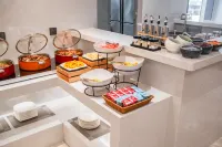 Lucky Hotel - Frühstück