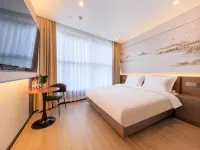 Gong hotel Hotel dekat pusat perbelanjaan Parkview Green
