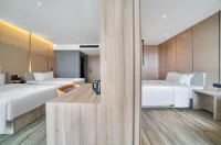 Nanyue Left Bank Hotel