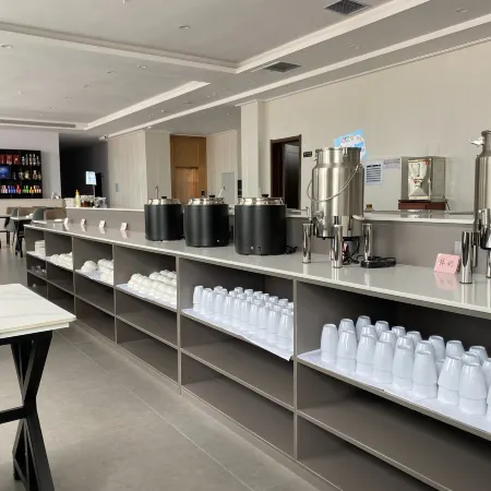Pengcheng Business Hotel