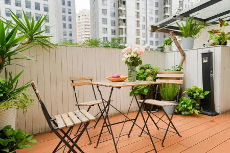 Xin Hui City Hotel (Shanghai Railway Station Changshou Road Subway Station Branch) Отели рядом с достопримечательностью «Историко-культурный район Юаньлун»