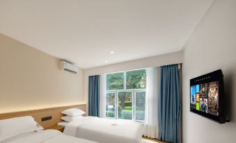 buerjin ronghe wenchuang hotel