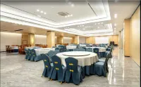 Huguangyan Holiday Hotel