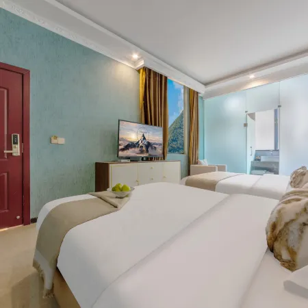 BK Shengsi International Hotel (Hailuogou Moxi Ancient Town)