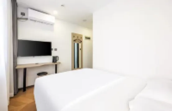 Pod Choice Hotel (Beijing South Station Muxiyuan Subway Station)