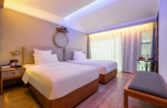 濟南大明湖泉城廣場漫亭花園酒店