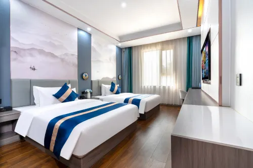 Yimi Hotel (Chongzuo Friendship Avenue High speed Railway South Station Branch)