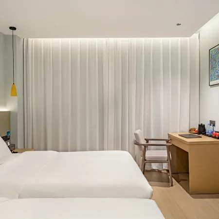 RenshouYunting Hotel ( Campus of Chengdu Foreign Language School)