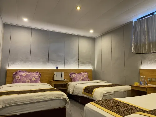 The world's highest peak station