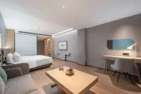 Country Inn & Suites by Radisson，Dongguan Wanjiang Shimei Tea Market Hotel - Bãi đậu xe