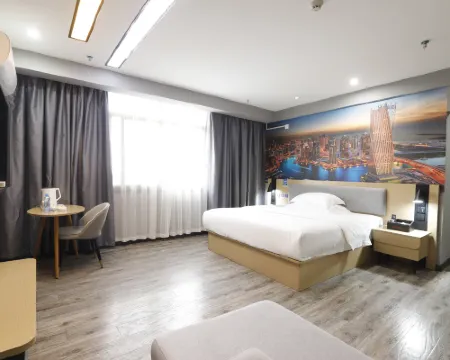 Right quarter (Le'an County bus station) Hoteles en Le'an