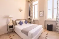 Hôtel l'Orangeraie Hotels in Cavalaire-sur-Mer