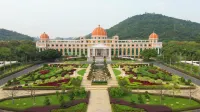 華桂園ホテル（仏山順峯山公園）