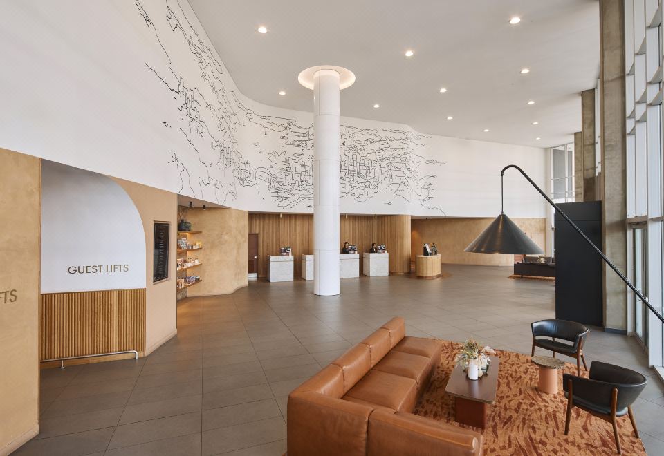 국제선 터미널 바로 앞에 위치한 리지스 시드니 에어포트 호텔 외관