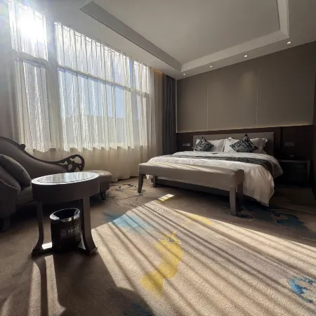Dalian Zhuanghe Paradise Hotel