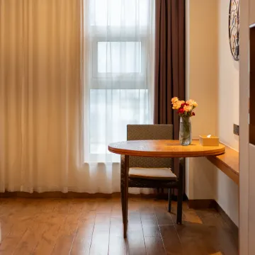 OM Home Hotel