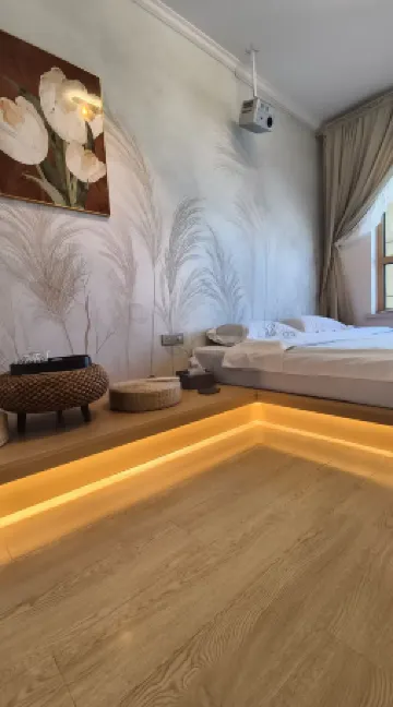 Heshi Theme Hotel Отели рядом с достопримечательностью «Tian Jiabing Gymnasium»