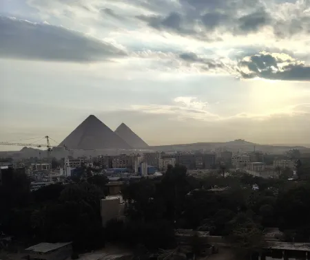 Rosetta pyramids inn Отели в г. Kafr Nassar