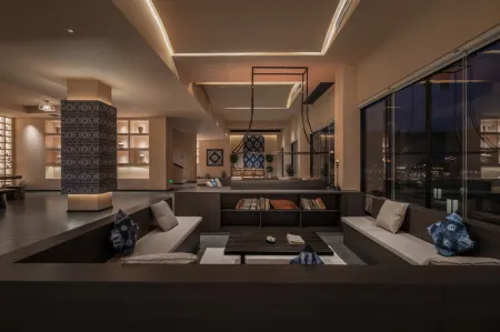 Mengluo Xinghe Hotel