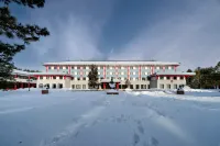 Mohe Songyi Hotel (Arctic Village) Hotels near Arctic Village