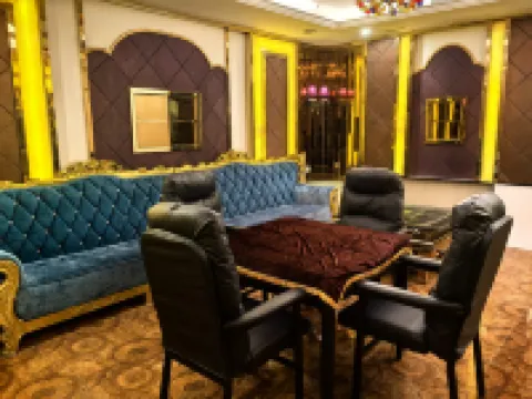 Dianjiang County Goliya Hotel