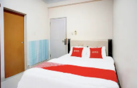 RedDoorz Near Gajah Mada Park Medan