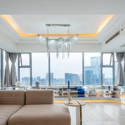 Yunshu High-altitude Panorama Apartment (Chengdu Taikoo Li Branch) Hotels near Taikoo Li