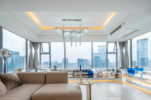 Yunshu High-altitude Panorama Apartment (Chengdu Taikoo Li Branch) - piscina